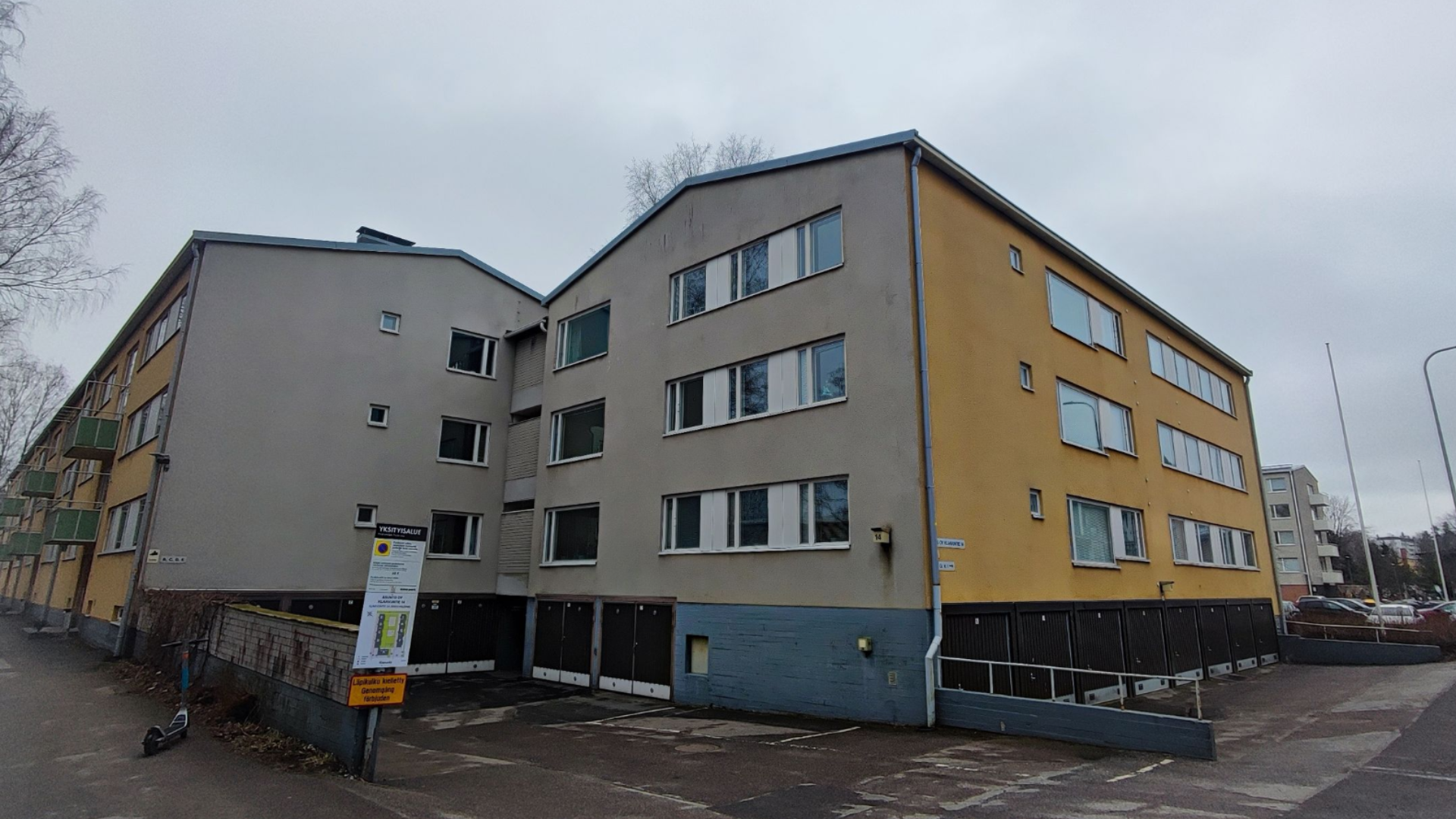 Linjasaneerauksen sähköurakka 87 asunnon taloyhtiössä