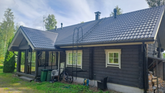 Kattoremontti mökille