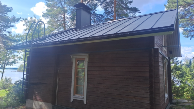 Kattoremontti kesämökille