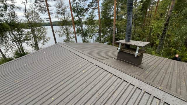 Mökin kattoremontti